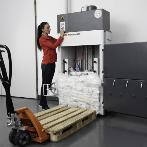 HSM V-Press 610 / Vertikálny paketovací lis - Image 3